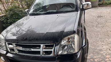 isuzu dmax 3.0 cambio manuale 