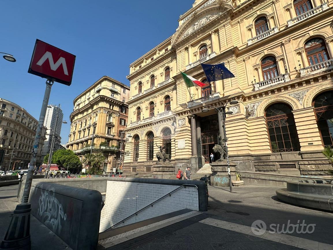 NEGOZIO A NAPOLI - Altro