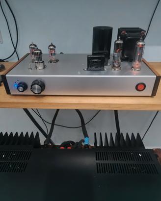 Preamplificatore valvolare