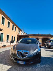 New Lancia Delta 1.6 tdi 120cv