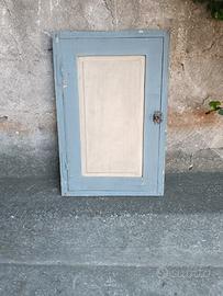 Sportello di stipo antico