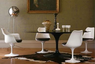 Tavolo Tulip ovale Knoll,  marmo nero Marquinia