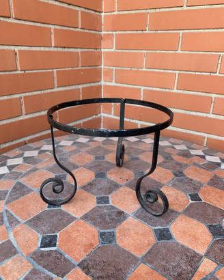 Portavaso vintage in ferro battutto