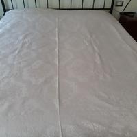 Copriletto matrimoniale leggero