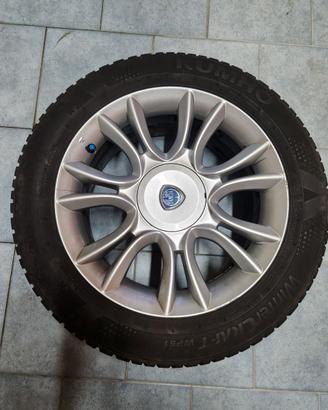 Pneumatici invernali 205/55-16 + cerchi