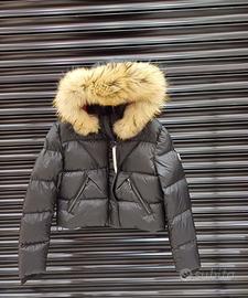 Giubotto moncler con pelliccia