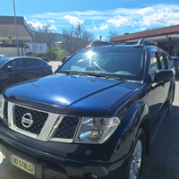Nissan Navara 2.5 diesel automatico