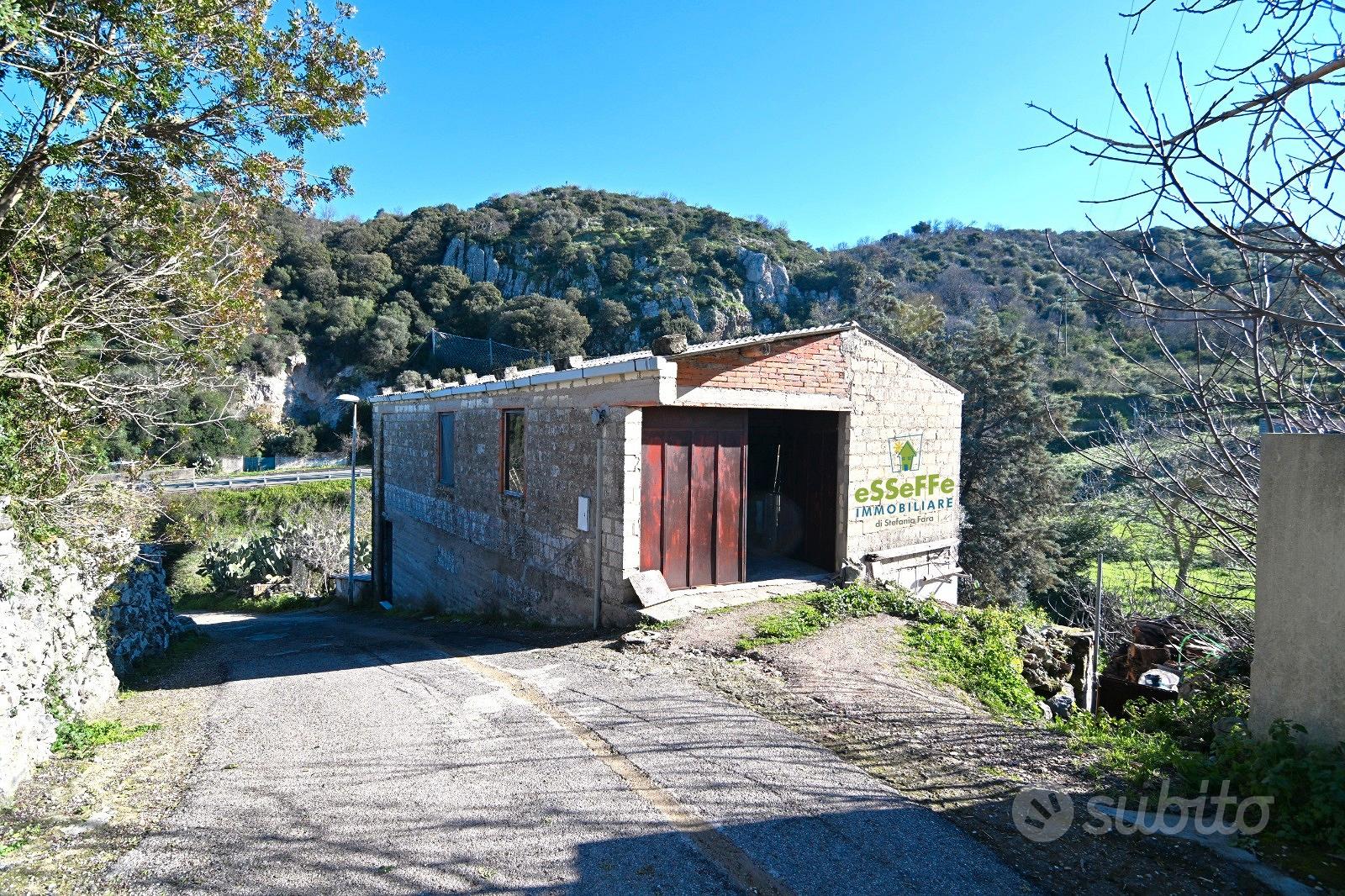 Fabbricato rurale con ampio terreno - Vista 2