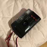 fotocamera analogica Yashica AF mini