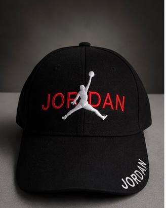 Cappelinno jordan con visiera