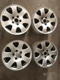 Cerchi originali Audi da 15"