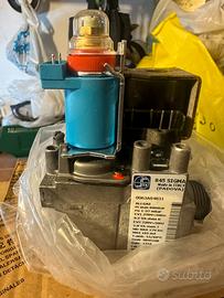 Valvola gas SIT 845070 caldaia Riello