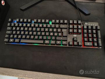 tastiera gaming GXT trust a membrana rgb effect