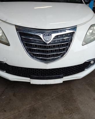 Paraurti anteriore LANCIA YPSILON del 2011