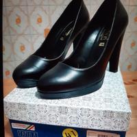 scarpe nere décolleté 