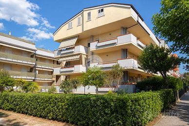 3 LOCALI A ALBA ADRIATICA