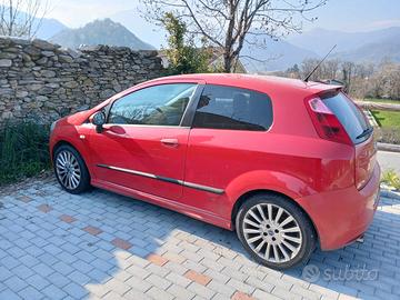 Fiat Grande Punto 1.4 16V STARJET 95 CV 