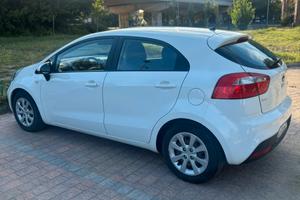 Kia Rio 1.2 gpl