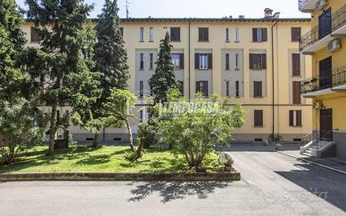 TRILOCALE RISTRUTTURATO CON INGRESSO INDIPENDENTE