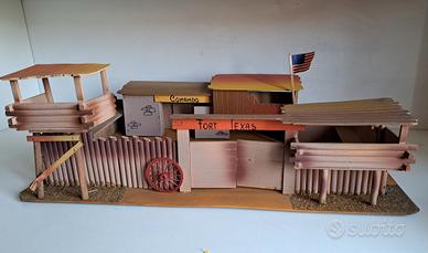 Fruttino western, vintage, con soldatini