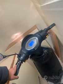 Scooter elettrico z-tech