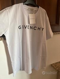 Maglia t-shirt Givenchy
