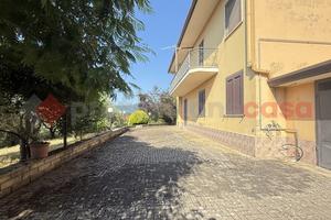Appartamento Torre Cajetani [Cod. rif 3334696VRG]