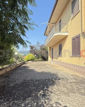 Appartamento Torre Cajetani [Cod. rif 3334696VRG]