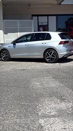 Golf 8 2.0 150 cv