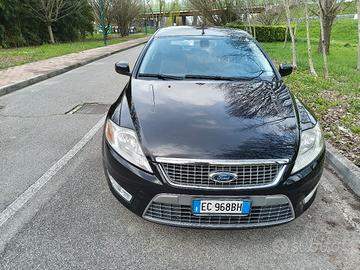 Ford Mondeo station wagon TDI 