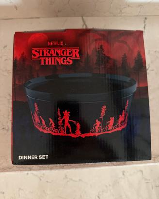 2 Dinner set Stranger Things