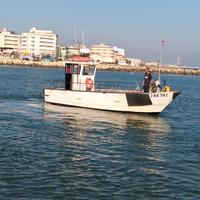 Barca da pesca con licenza