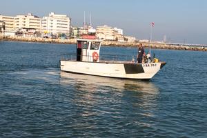 Barca da pesca con licenza