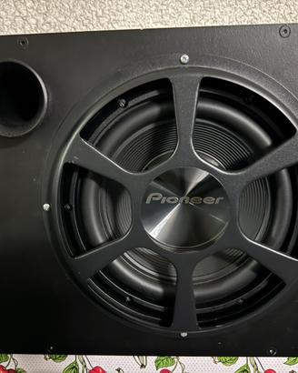 Subwoofer pioneer da 25cm con box e amplificatore