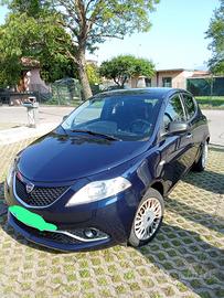 Lancia Ypsilon usata