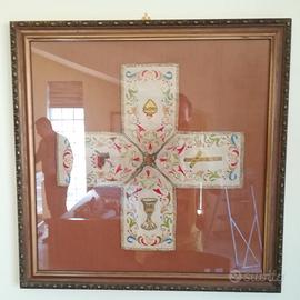 Quadro con copri-pisside in filamenti d'oro