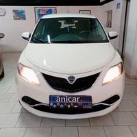Lancia Ypsilon 0.9 TwinAir 85 CV 5 porte Metano Ec