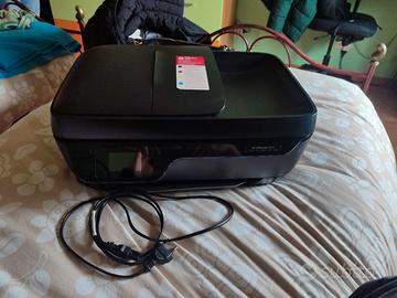 Stampante HP OfficeJet 3833 All-in-one