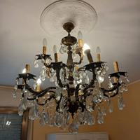 Lampadario in bronzo goccie cristallo e applique