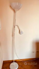 Lampada a piantana da salotto