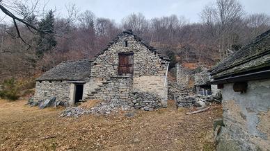 Rustico in pietra - Alpe Fobello Masera (VB)