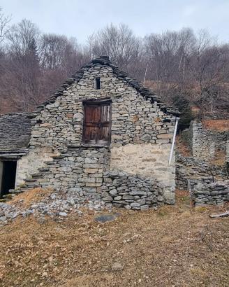 Rustico in pietra - Alpe Fobello Masera (VB)