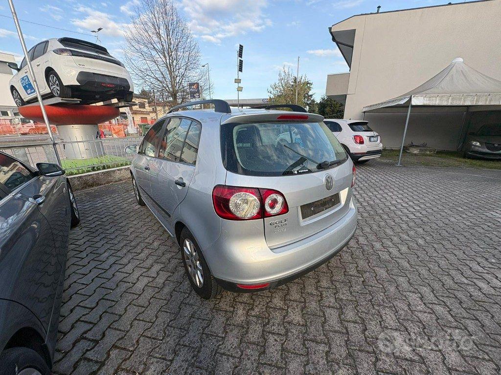 Volkswagen Golf Plus 2008 photo 2