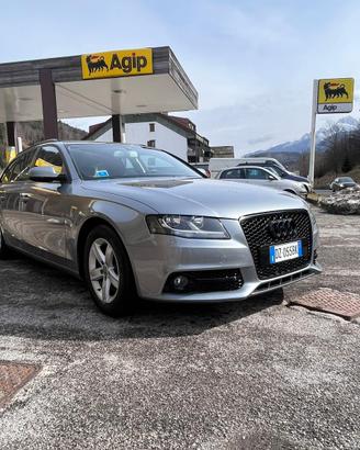 Audi A4 Avant 2.0 tfsi quattro 211cv s-tronic