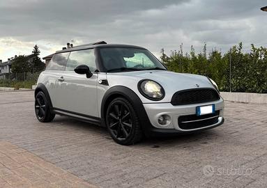 MINI Cooper D 1.6 - 2012 