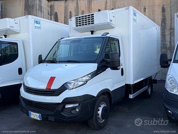 IVECO 60C15 ISOTERMICO CON GRUPPO FRIGO 8 BANCALI