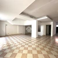 NEGOZIO A CASTELFRANCO VENETO