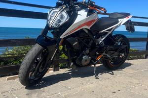 KTM 390 Duke - 2022