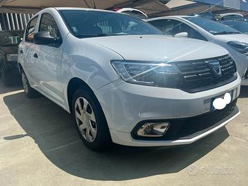 DACIA SANDERO 06/2017 1,0 BENZINA