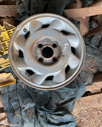 Set 4 cerchi in lega 14” Ford